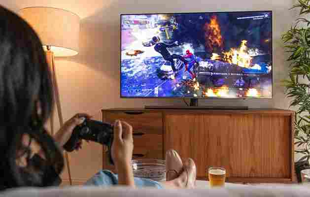Meglio un monitor o una TV per i giochi su console?